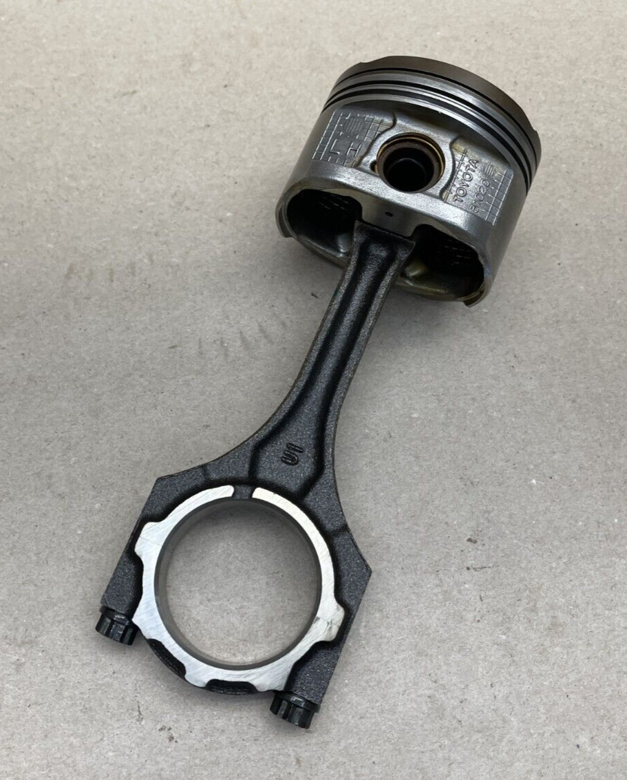 06-15 LEXUS IS250 2.5 V6 4GR-FSE LEFT SIDE PISTON CONNECTING ROD 3101-31050-A0