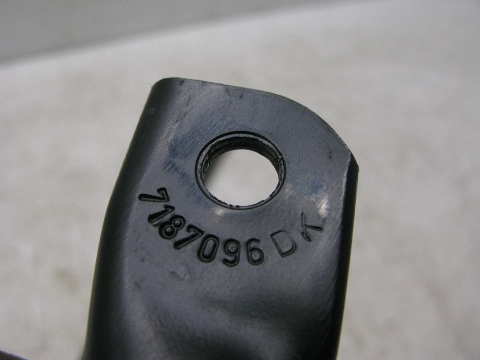 10-17 BMW F07 535i GT TRACCIÓN TRASERA XDRIVE RADIADOR NÚCLEO SOPORTE IZQUIERDA DERECHA OEM 1003 Foto 3 de 4