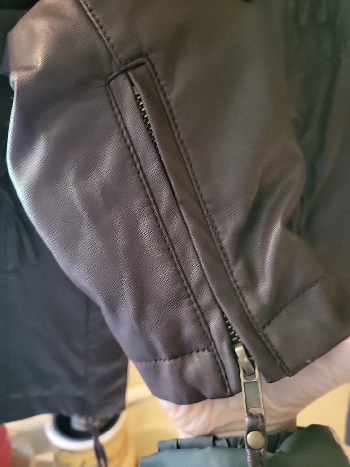 Abrigo Chaqueta M Rosa Sobre Imitación Cuero Ajustado Forrado Cintura Corta Otoño Para Mujer Foto 3 de 4