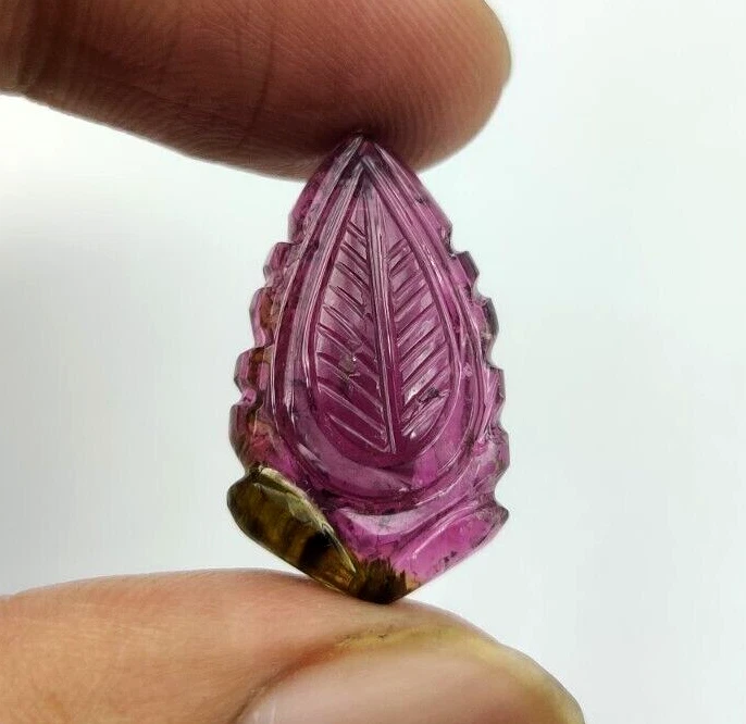 19 Carat Natural Tourmaline Bi Color Carving Gemstone S38 - Image 2 of 4