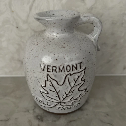 Vintage Speckled Stoneware Onion River Pottery Vermont Maple Syrup Jug 3 1/2”