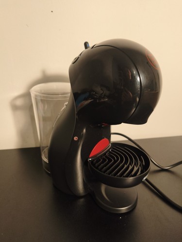 NESCAFÉ Dolce Gusto Piccolo XS manueller Kaffeevollautomat von De'Longhi