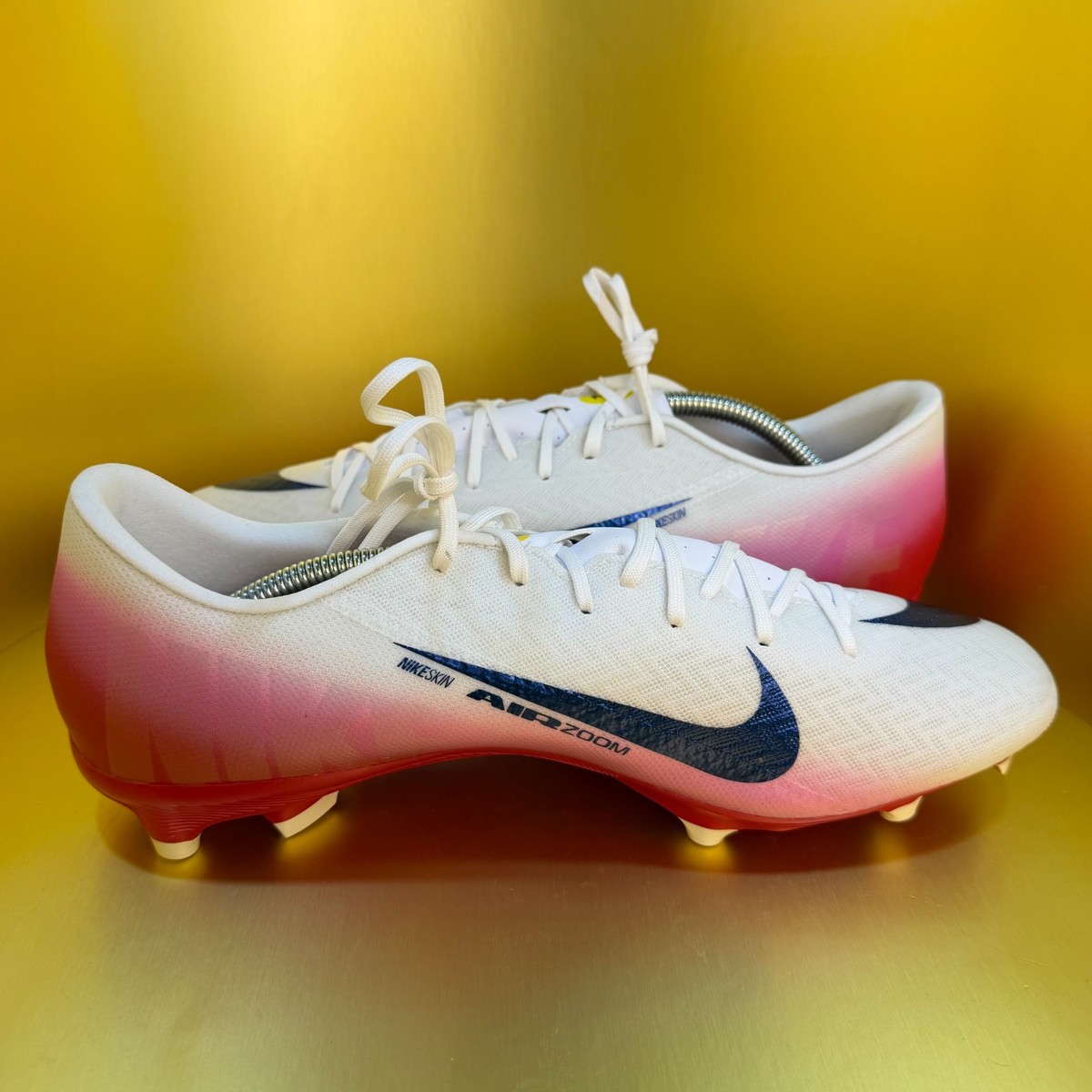 Nike Air Zoom Mercurial Vapor 16 Academy Soccer Cleats HJ7332-600