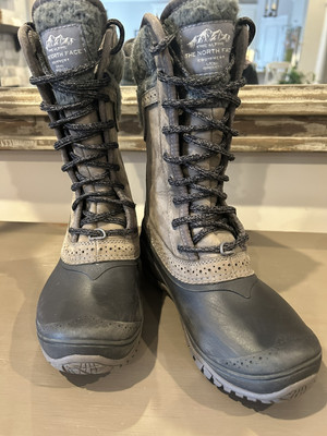 The North Face Shellista II Mid Womens Phantom Boots Size 5 Gray