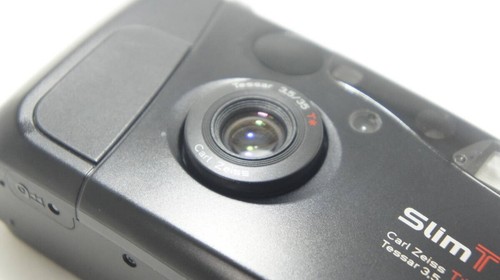 Kyocera Slim T Yashica T4 Black Point & Shoot 35mm Film Camera Tested W/ film - Picture 11 of 13