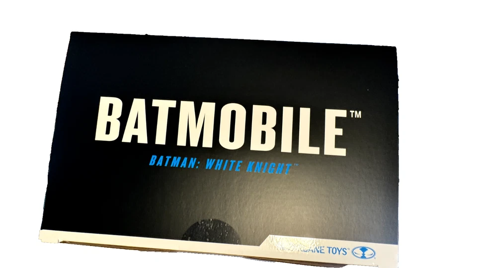 SDCC 2024 McFarlane DC Multiverso Caballero Blanco Batimóvil Dorado ¡500 PIEZAS! Foto 3 de 4