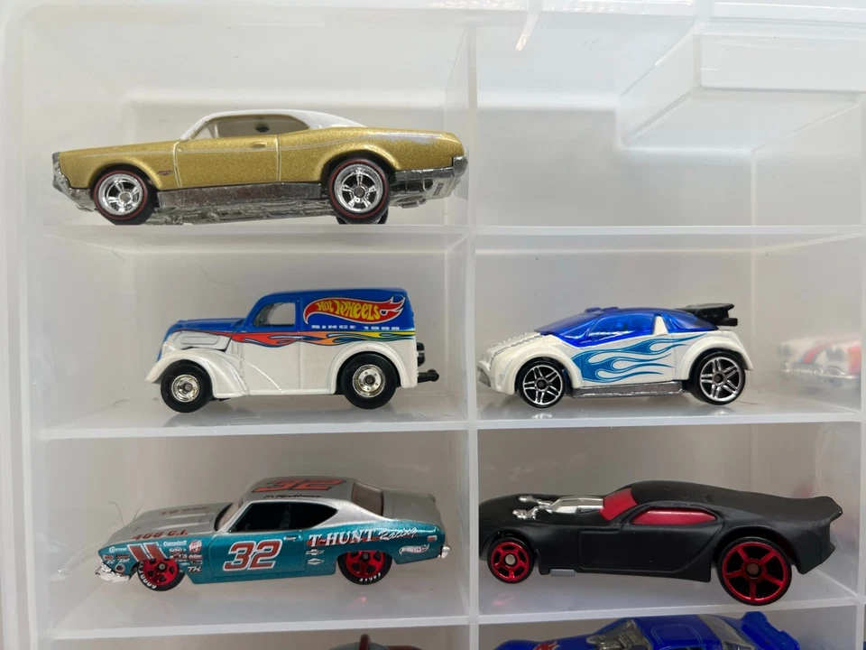 Hot Wheels Corvette Pontiac GTO/Treasure Hunt lote suelto de 21 Foto 2 de 4