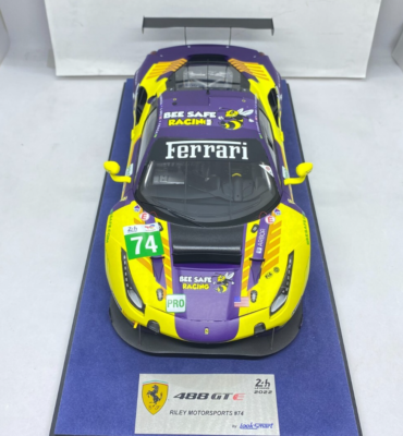 Looksmart 1/18 Ferrari 488 GTE EVO No.74 - Riley Motorsports - 24H Le Mans 2022 - F. Fraga - S. Bird - S. van Gisbergen Diecast Car