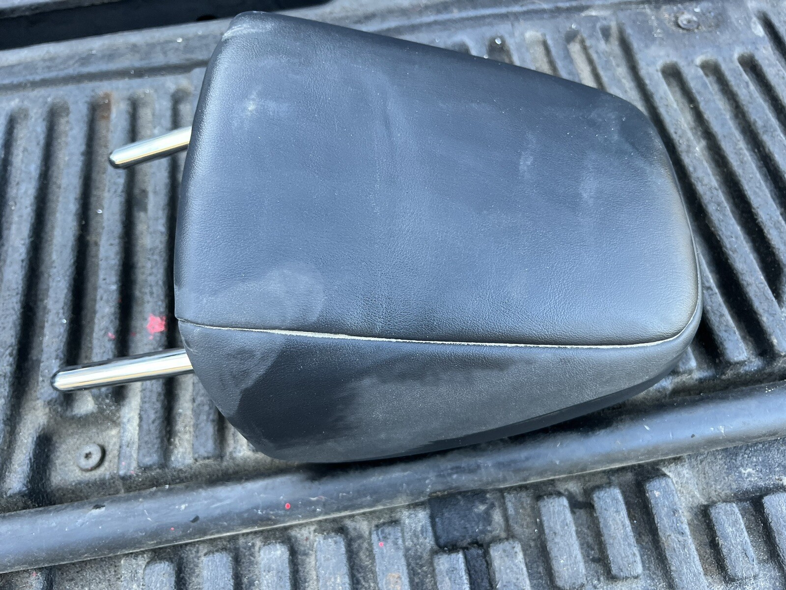 Picture 2 of 3