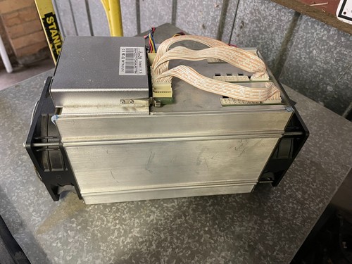 Bitmain Antminer D3 (19.3Gh/s) X11 miner without Power Supply - Picture 5 of 5