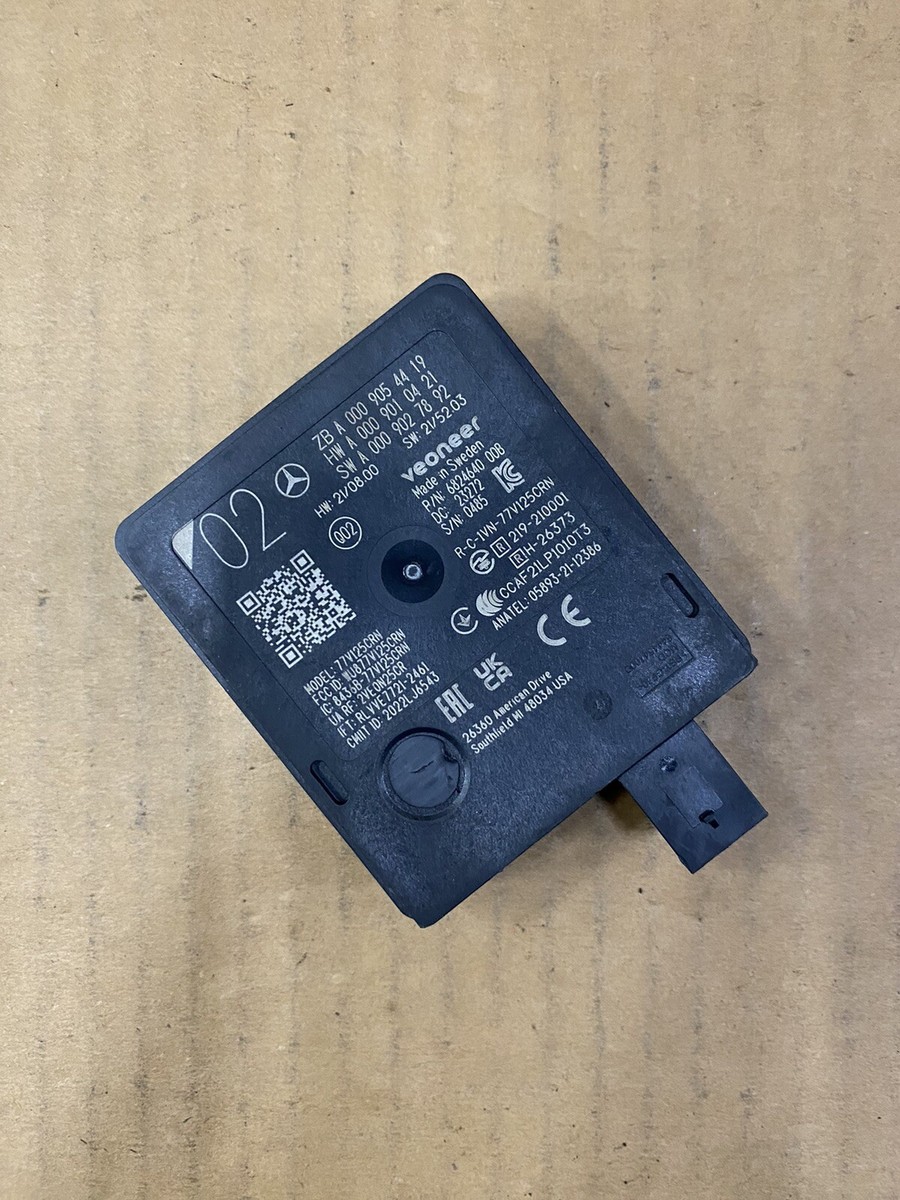 その他 9071 Mercedes Radar Sensor Blind Spot Control Module A0009055701