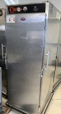 FWE FOOD WARMING EQUIPMENT INSULATED HEATED HOLDING CABINET MODEL UHST-13 NS-E