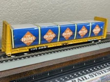 TRAILER TRAIN TTX - 60 ft BULKHEAD LUMBER w/HOME DEPOT CUSTOM LOAD HO SCALE NEW