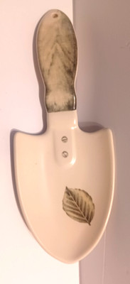 Pfaltzgraff Naturewood Ceramic Spoon Rest, Leaf Design 