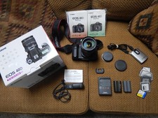 Working Canon EOS 40D DSLR Camera w/ 28-135mm charger 2 batteries  accessories