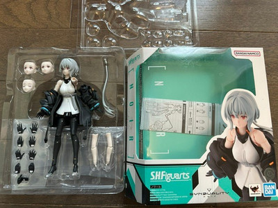 S.H.Figuarts Synduality Noir Noir Bandai Spirits Action Figure broken arm