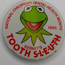 1985 Kermit Frog National Children's Dental Health Month Pinback Button ADA E4