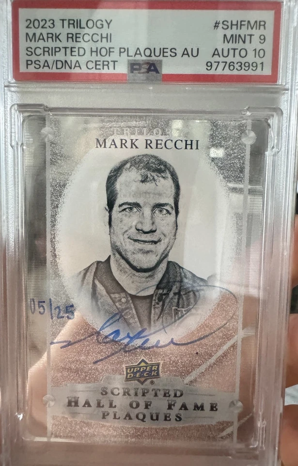 Placas del Salón de la Fama 2023 Trilogy Mark Recchi con guión automáticas/25 como nuevas 9 automáticas 10 Foto 2 de 3