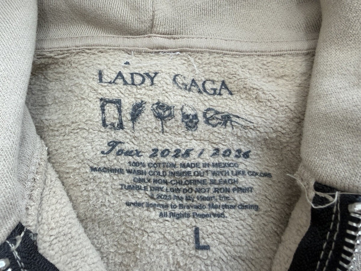 OPERA HAUS HOODIE レディーガガ　ライブツアーグッズ Opera Haus Hoodie - Lady Gaga Official Store