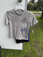 adidas Boys' 2-Piece Set Size 5