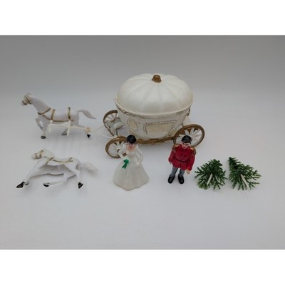 Toy Carriage White Gold Pumpkin Coach Horses Bride Groom Figures Lot Cake Topper