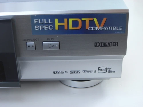 D-VHS RECORDER/PLAYER - Thumbnail 3