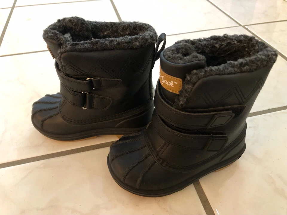 Botas de neve de inverno infantil Cat & Jack falso shearling gancho fecho laço tamanho 8 - Imagem 2 de 4