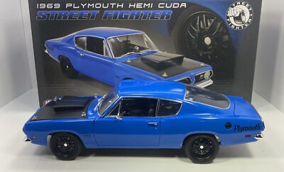 1969 プリマス　ヘミ・クーダ　- ストリートファイター Amazon.com: 1969 Plymouth Hemi Barracuda Street Fighter Petty Blue