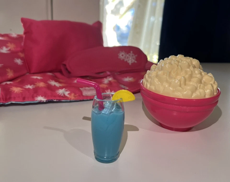 Juego de saco de dormir Journey Girls verde azulado y fucsia para muñeca de 18" o muñeca American Girl Foto 2 de 4