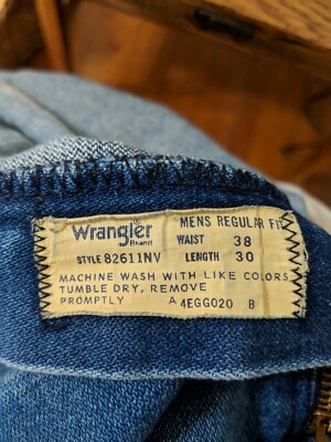 Vintage Wrangler Blue Jeans STYLE 82611NV Regular Fit Tag 38x30