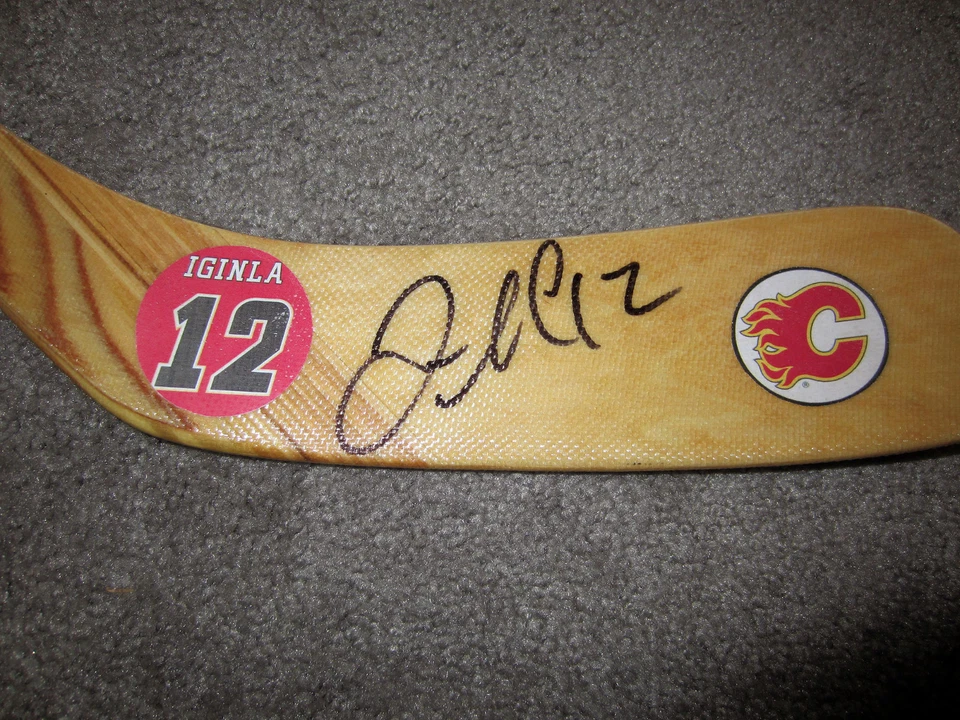 Palo de hockey JAROME ORIGINLA Calgary Flames autografiado FIRMADO con certificado de autenticidad Foto 2 de 2
