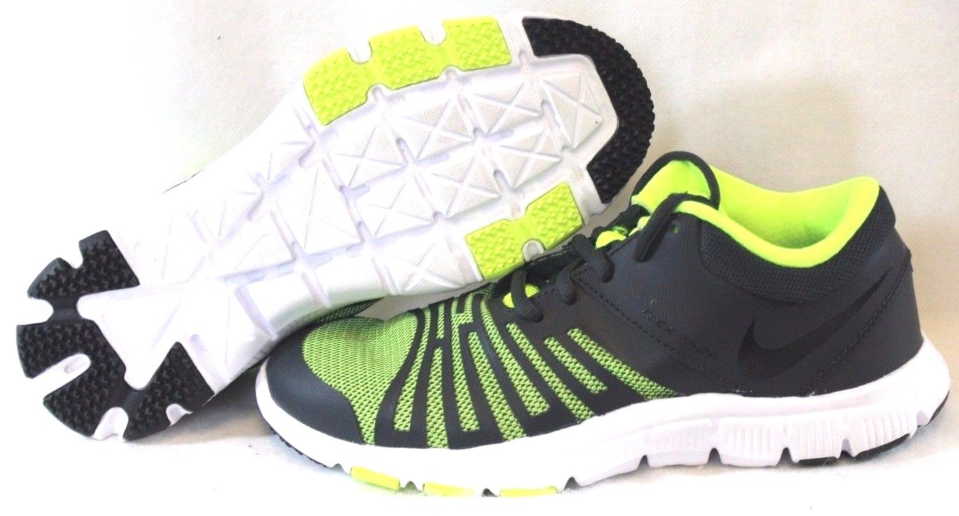 nike flex youth