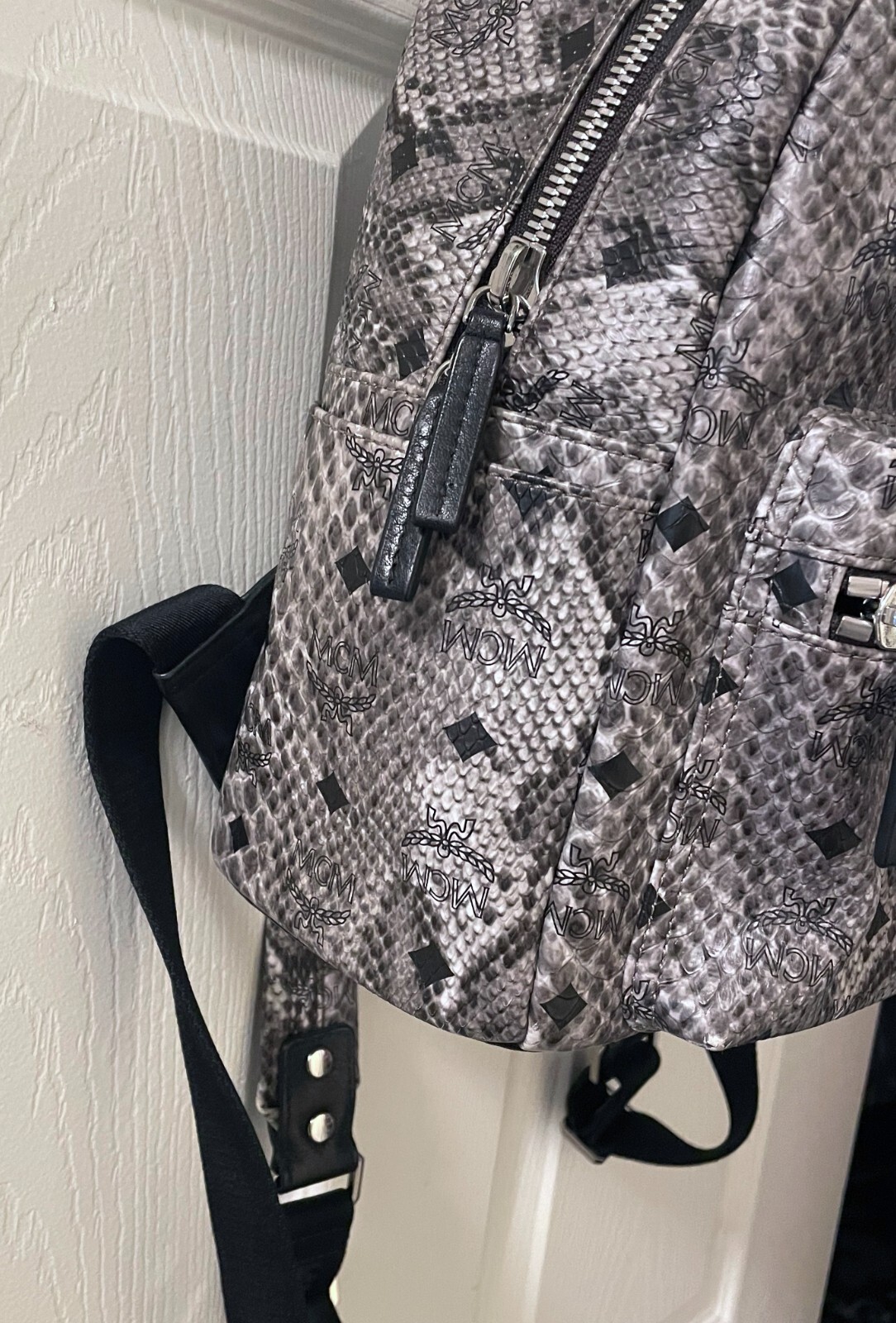 MCM GRAY PYTHON SNAKE BLACK DIAMOND PRINT MONOGRA… - image 3