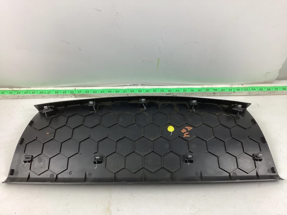 Painel de acabamento da janela do porta-malas Volkswagen Beetle 2012-2019 escotilha traseira/malas 5C5867707A fabricante de equipamento original - Imagem 4 de 4