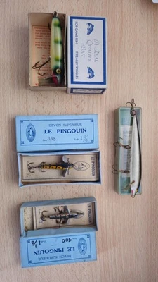 4 leurres pêche vintages pour collectionneurs. - Photo 1/4