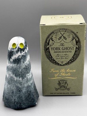 York Ghost Merchants - RARE Stonemason Phantom Green Eyes Large Ghost grey/white