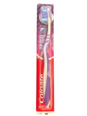 Colgate ZigZag Deep Clean toothbrush With antibacterial bristles Soft Purple