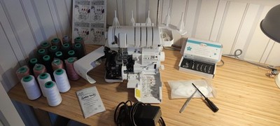 Nähmaschine overlock baby lock desire 3 + Zubehör