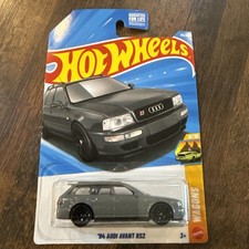 Hot Wheels 94 Audi Avant RS2