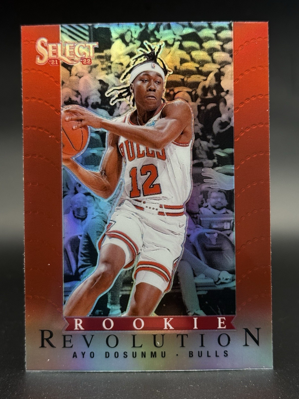 2021-22 Panini Select - Rookie Revolution Ayo Dosunmu #22 Red Prizm (RC)