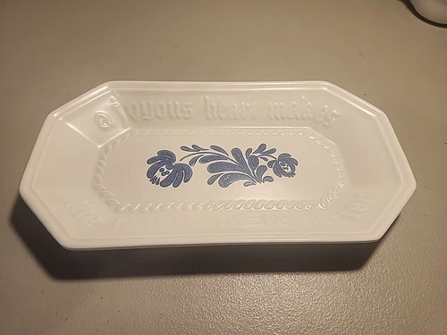 VTG Pfaltzgraff Yorktowne Bread Loaf Dish Plate  Floral Blue Stoneware Embossed