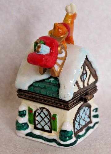 Caja con bisagras de porcelana Midwest Cannon Falls - Trineo en la azotea con baratija de Santa - Imagen 2 de 4