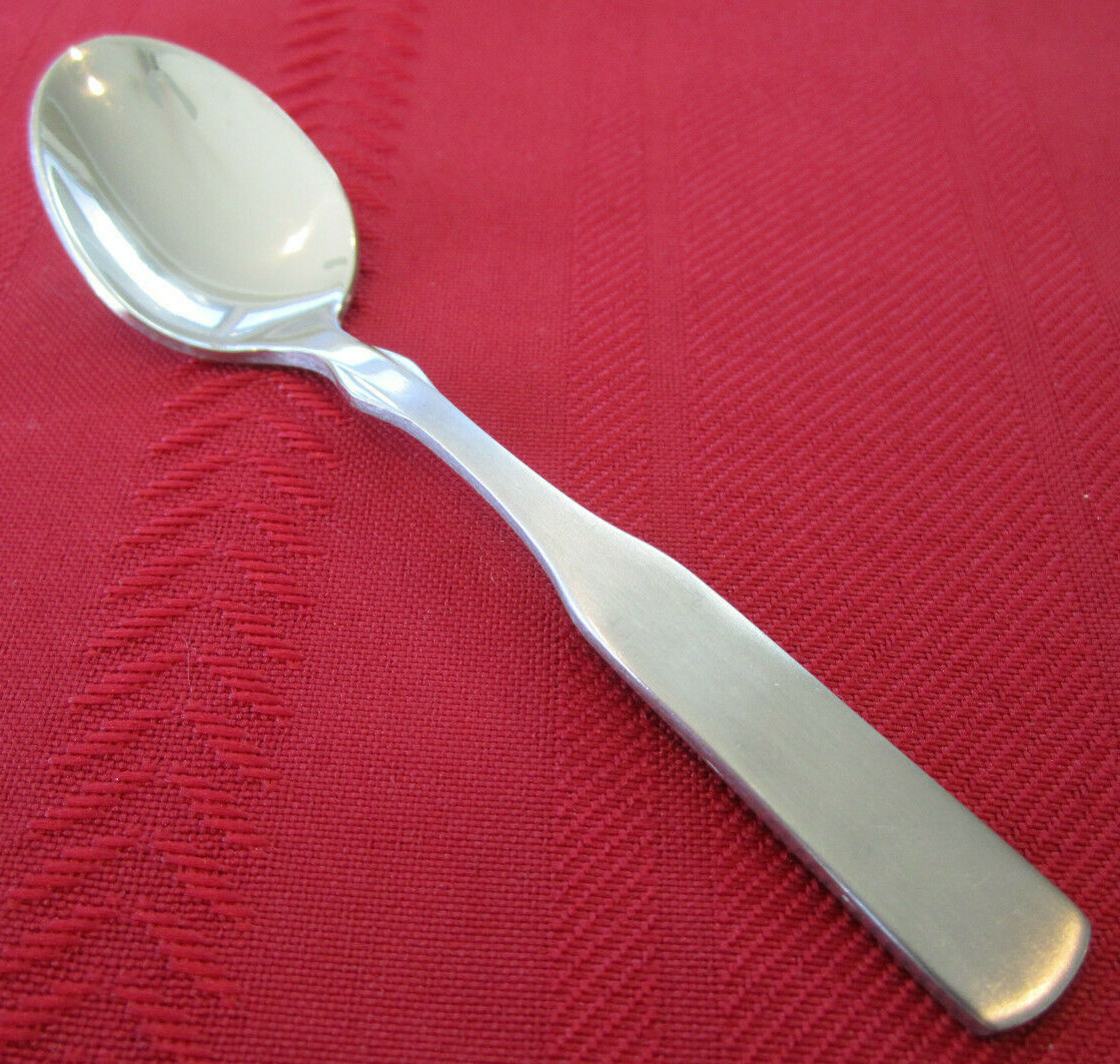 SET OF TWELVE - Oneida Stainless Flatware - PAUL REVERE - Baby Spoons NEW