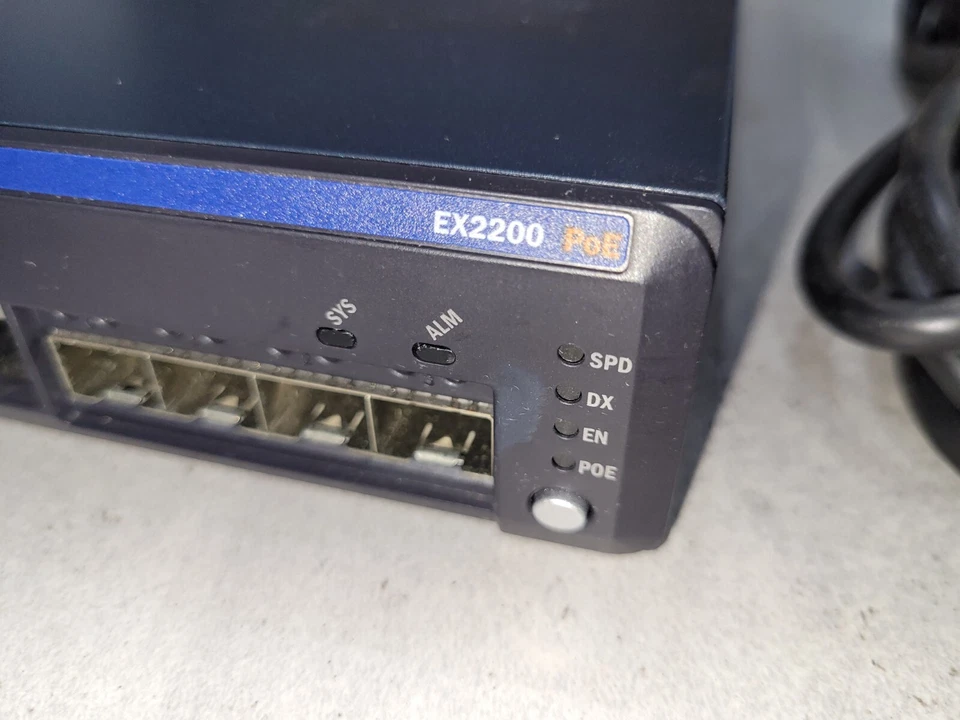 Juniper EX2200-48T-4G 48-Port RJ45 10/100/1000 L3 Switch 4x SFP Uplink Port - Image 4 of 4
