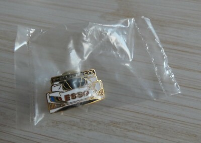 c 2 PINS PIN'S OIL ESSO PEUGEOT 905 24H DU MANS MICHELIN DEMONS ET