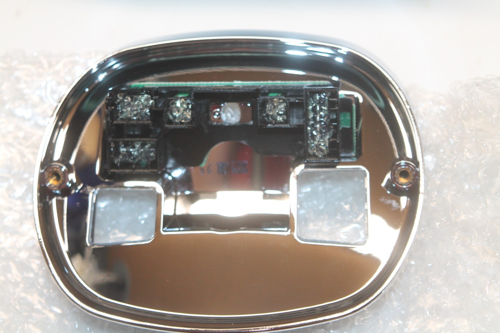 Base de feu arrière chromée Harley Davidson 68066-99A d'origine - 3