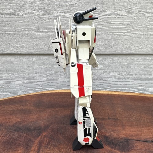 Transformers Hasbro 1985 Bandai G1 Jetfire Autobot White & Red Vintage - READ - Picture 16 of 24