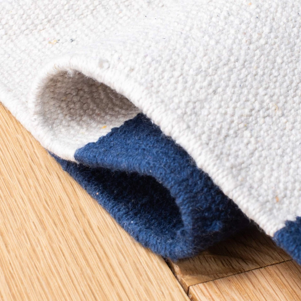 Alfombra Colección Montauk - 5' Redonda, Azul Marino y Marfil, Hecho a Mano Tejido Plano Cott... Foto 4 de 4