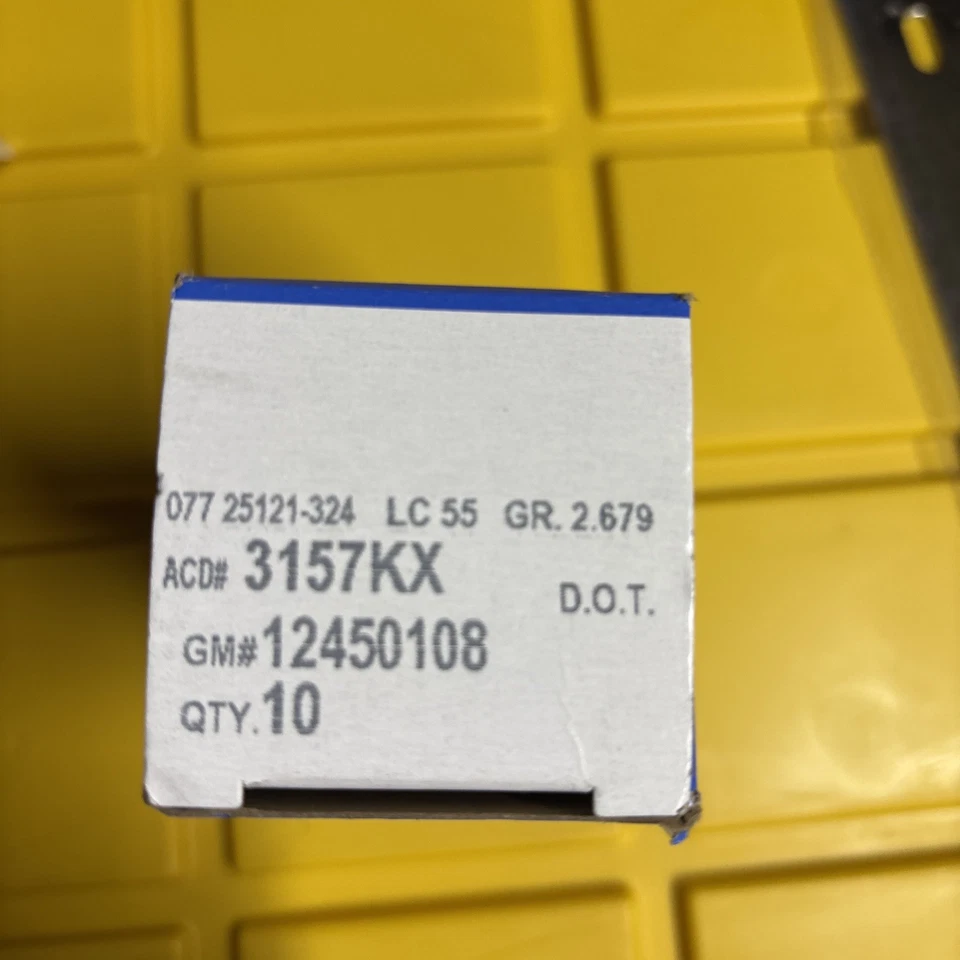 General Motors Multi-Purpose Light Bulb 12450108 (32 Bulbs) - Image 3 of 4