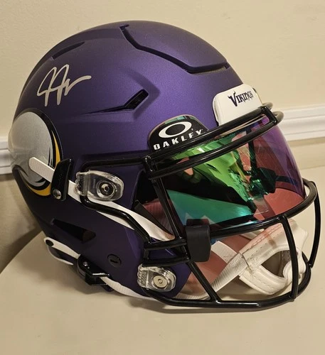 Justin Jefferson Vikings Autographed SpeedFlex Helmet W/ Oakley Visor!! Beckett